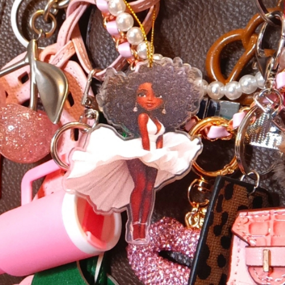 Brown Sugar Lady 2D Acrylic Keychain Charm - Picture 8 of 9